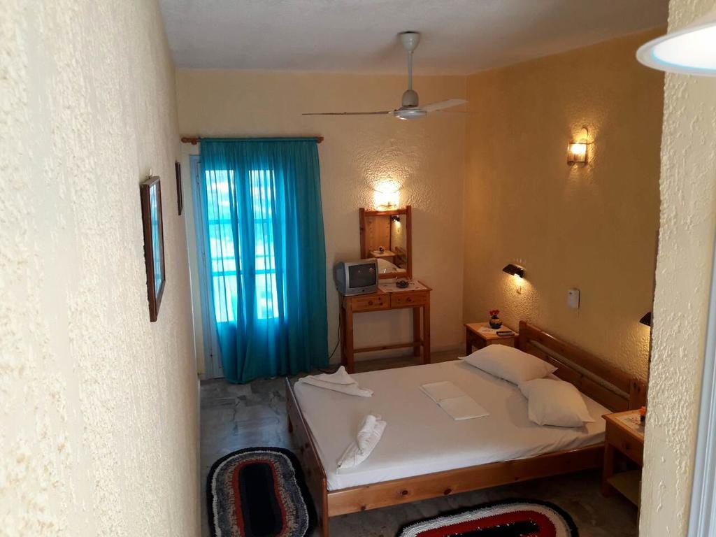 Hotel Kamari Masouri Esterno foto