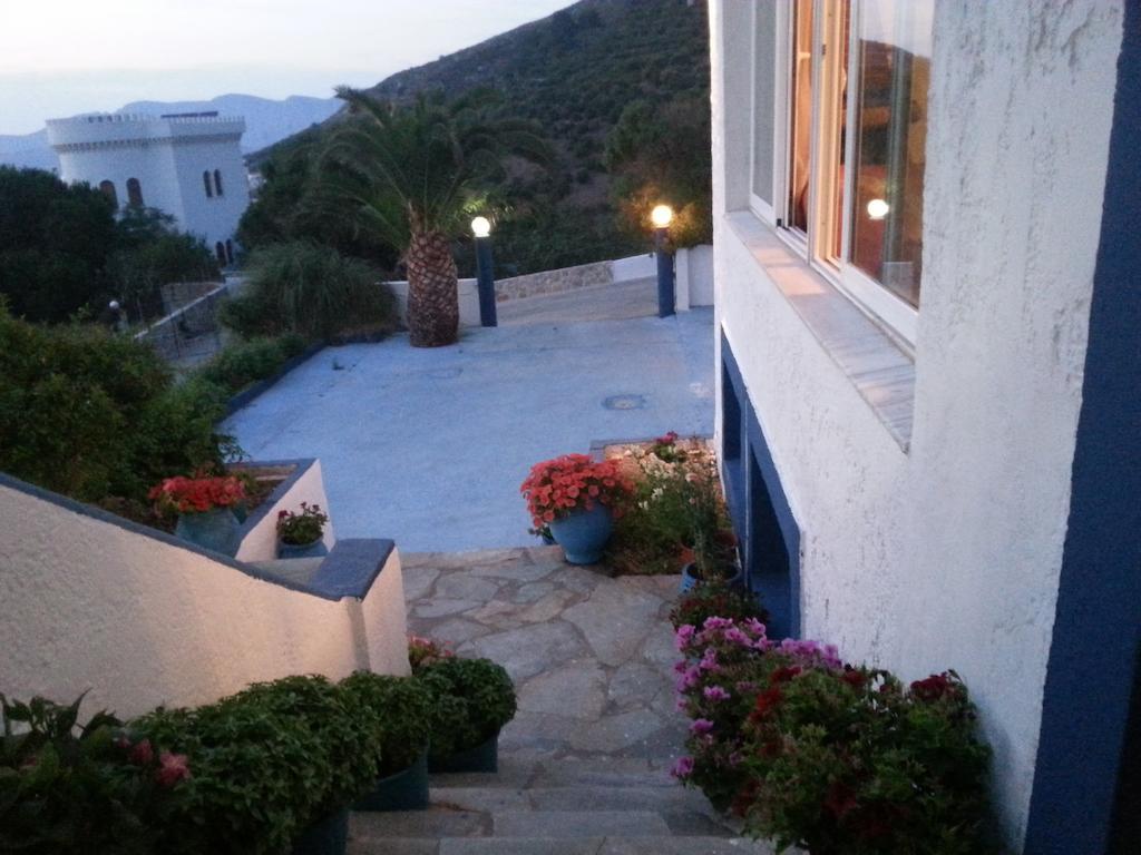 Hotel Kamari Masouri Esterno foto